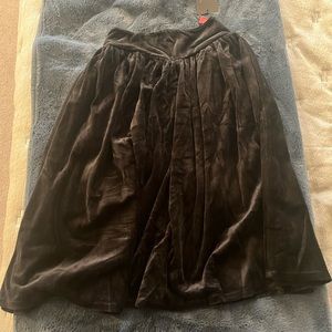 La Femme en Noir Gothic Tales skirt